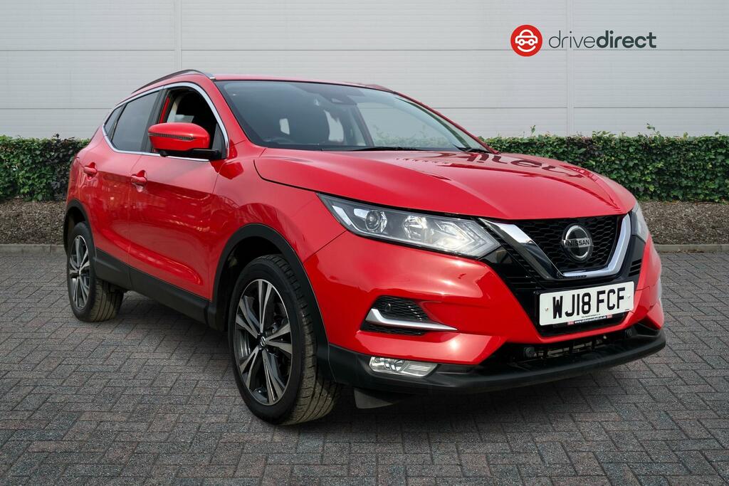 Compare Nissan Qashqai N-connecta Dig-t Xtronic WJ18FCF Red