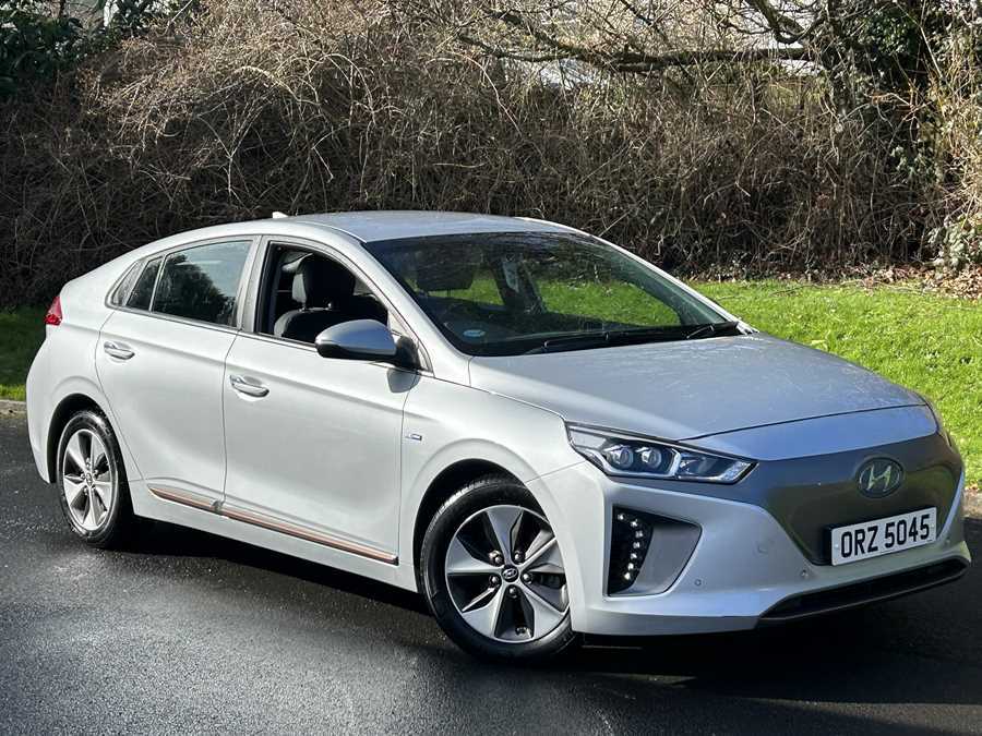 Hyundai Ioniq Premium Se Hatchback Silver #1