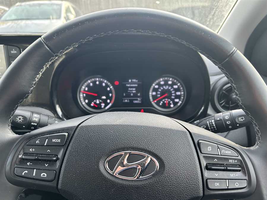 Hyundai I10 Se Connect Hatchback Grey #1
