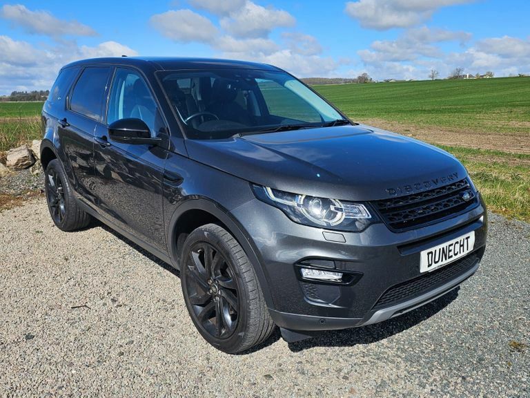 Compare Land Rover Discovery Sport 2.0 Td4 Hse Black 06102016 OY66UCB Grey