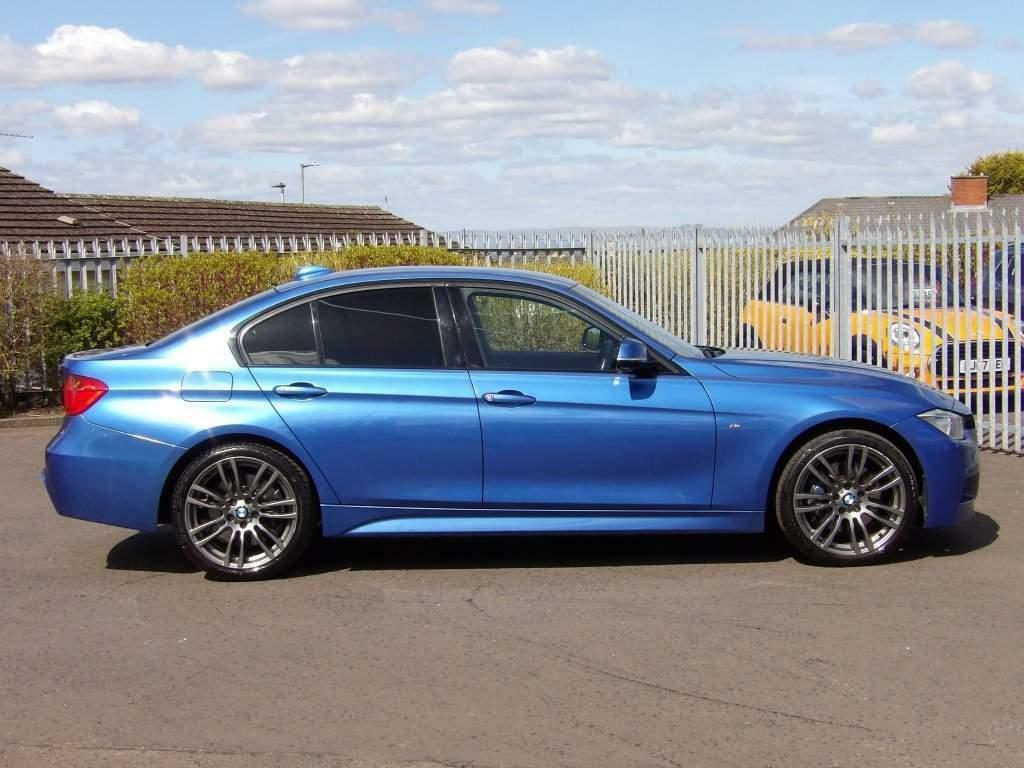 Compare BMW 3 Series 320I Xdrive M Sport BT63YJW Blue
