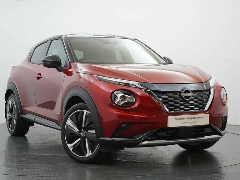 Compare Nissan Qashqai 1.6 143 Hev Hybrid Tekna With Bose Audio And Pro SM23AUU Red