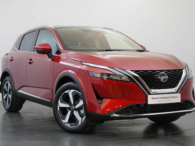 Compare Nissan Qashqai 1.3 Dig-t Mh 158 N-connecta X-tronic With 360 SJ23UPB Red