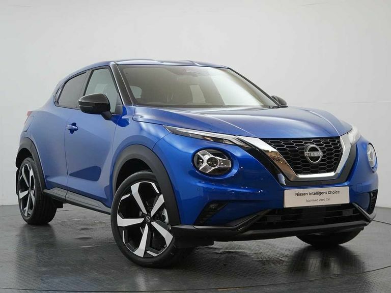 Compare Nissan Juke 1.0 Dig-t 114 Tekna With Bose And Drive Assist Pac SL73KZW Blue