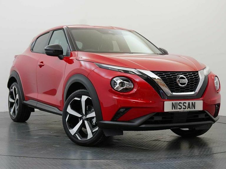 Compare Nissan Juke 1.0 Dig-t 114 Tekna With Bose Audio And Drive Assi OX72EFJ Red