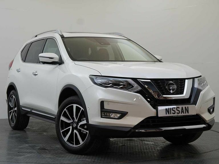 Compare Nissan X-Trail 1.3 Dig-t 158 Tekna Dct With 5 Seats And Bose SD21UPJ White