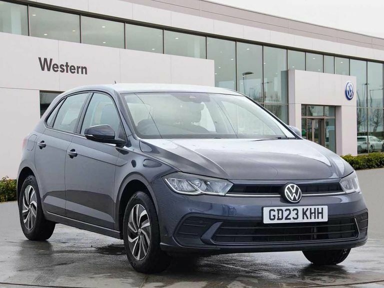 Compare Volkswagen Polo Mk6 Facelift 2021 1.0 80Ps Life GD23KHH Grey