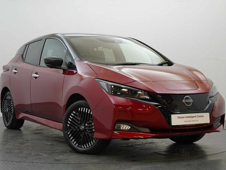 Compare Nissan Leaf E 59Kw Tekna With Bose Audio And Pro Pilot Park U SL23MXV Red