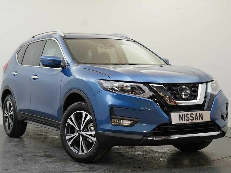 Compare Nissan X-Trail 1.3 Dig-t 158 N-connecta Dct With 5 Seats And WU21XFP Blue