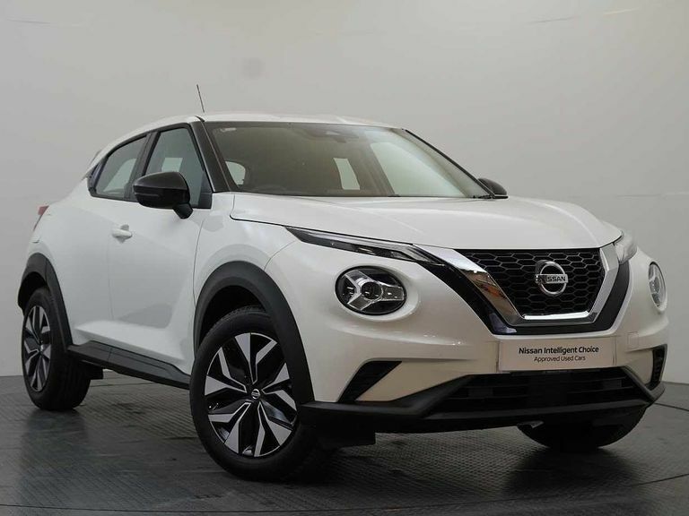 Compare Nissan Juke 1.0 Dig-t 114 Acenta Dct With Rear Camera A SK22FWZ White