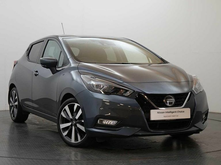 Compare Nissan Micra 1.0 Ig-t 92 Tekna X-tronic With Bose Audio SM72FUA Grey