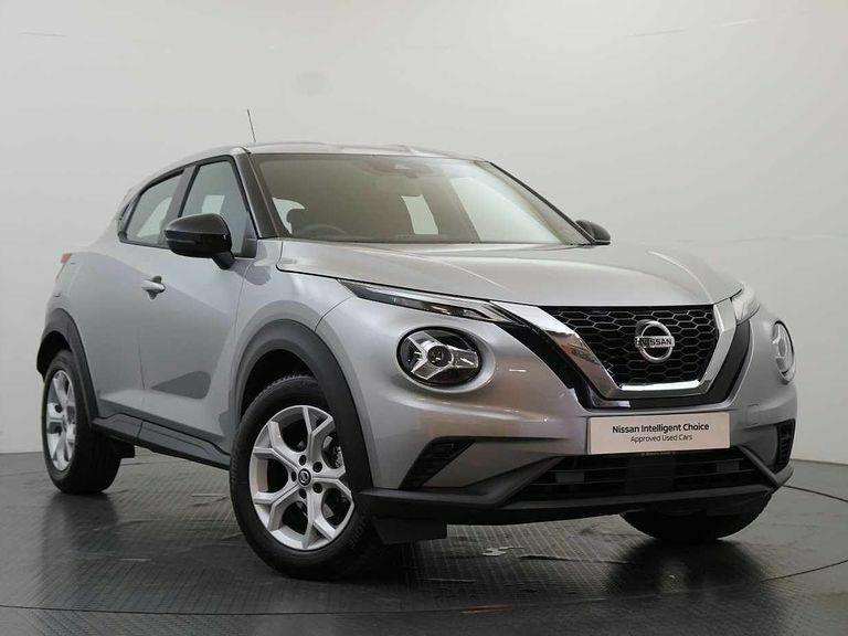 Compare Nissan Juke 1.0 Dig-t 117 Acenta With Rear View Camera And App SL70EPV Silver