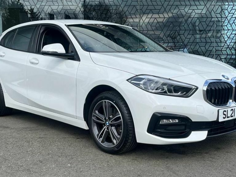 BMW 1 Series 1.5 118I Sport Lcp Dct Euro 6 Ss White #1