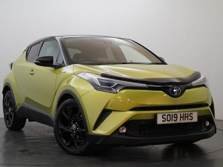 Compare Toyota C-Hr 1.8 Vvt-h Lime Edition Cvt Euro 6 Ss SO19HHS Green