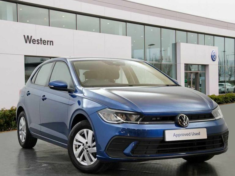 Compare Volkswagen Polo Mk6 Facelift 2021 1.0 80Ps Life SL71XLY Blue