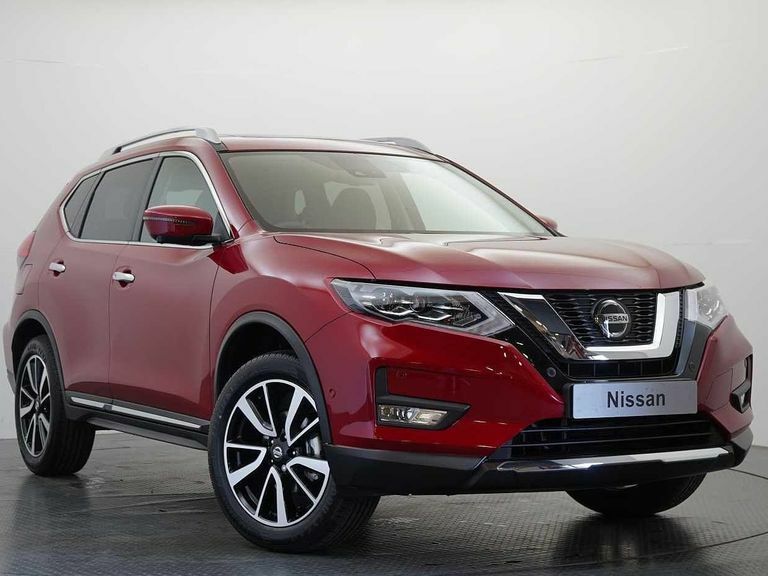 Compare Nissan X-Trail 1.7 Dci 150 4Wd Tekna X-tronic With 5 Seats A SK69ZLX 