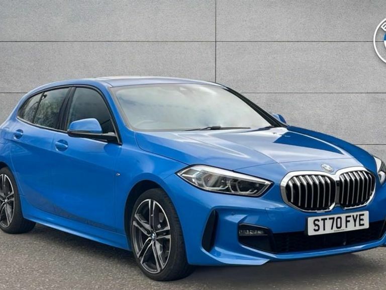 Compare BMW 1 Series 118I M Sport ST70FYE Blue