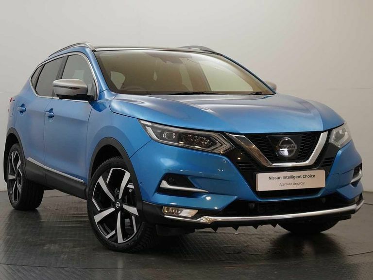 Compare Nissan Qashqai 1.5 Dci 110 Tekna With Glass Roof And Nappa Leath SK18JYD Blue