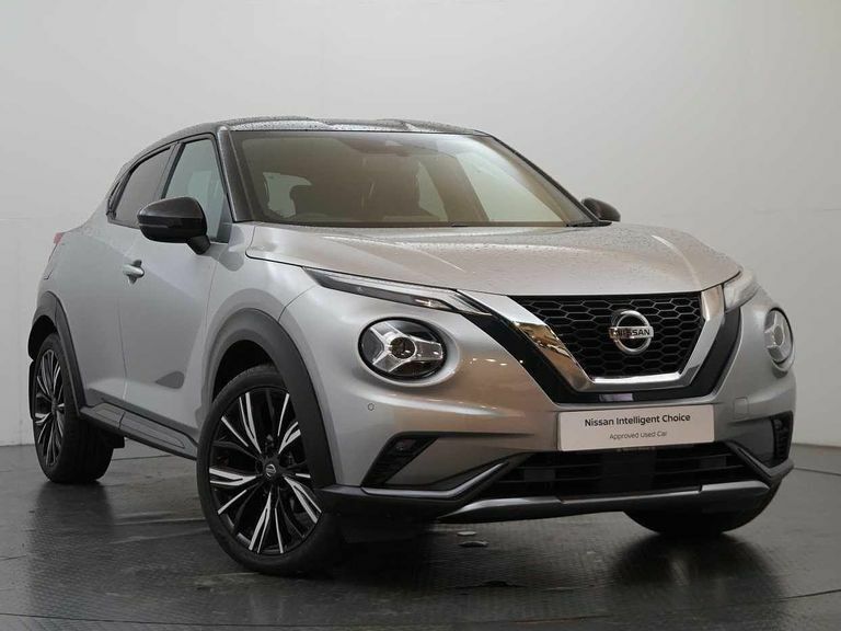 Compare Nissan Juke 1.0 Dig-t 117 Tekna With Bose Audio And Drive Ass SL20DXS Silver