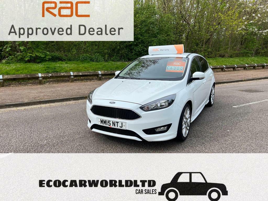 Compare Ford Focus 1.0T Ecoboost Zetec S Euro 6 Ss MM15NTJ White