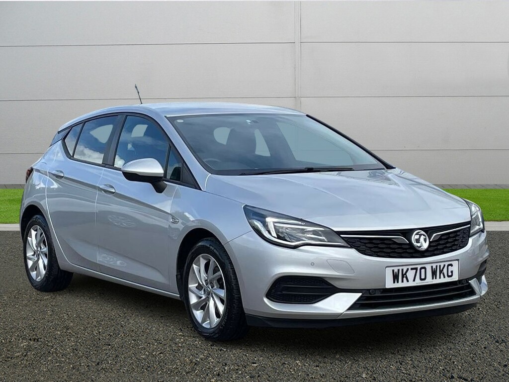 Compare Vauxhall Astra Business Edition Nav WK70WKG Silver