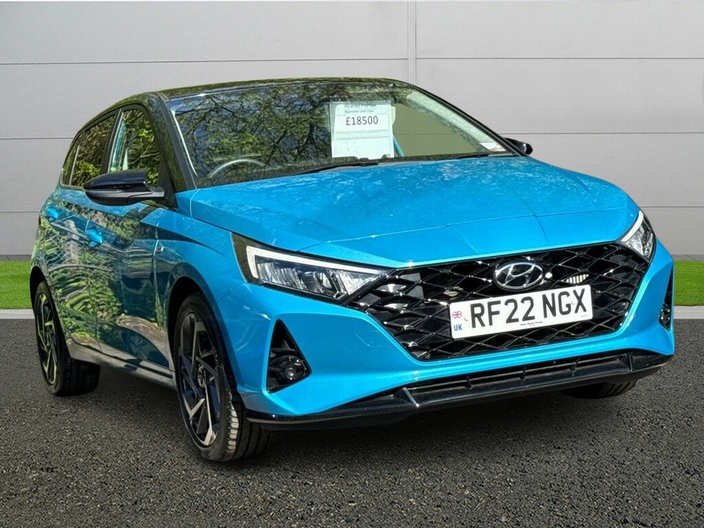 Compare Hyundai I20 Ultimate RF22NGX Blue
