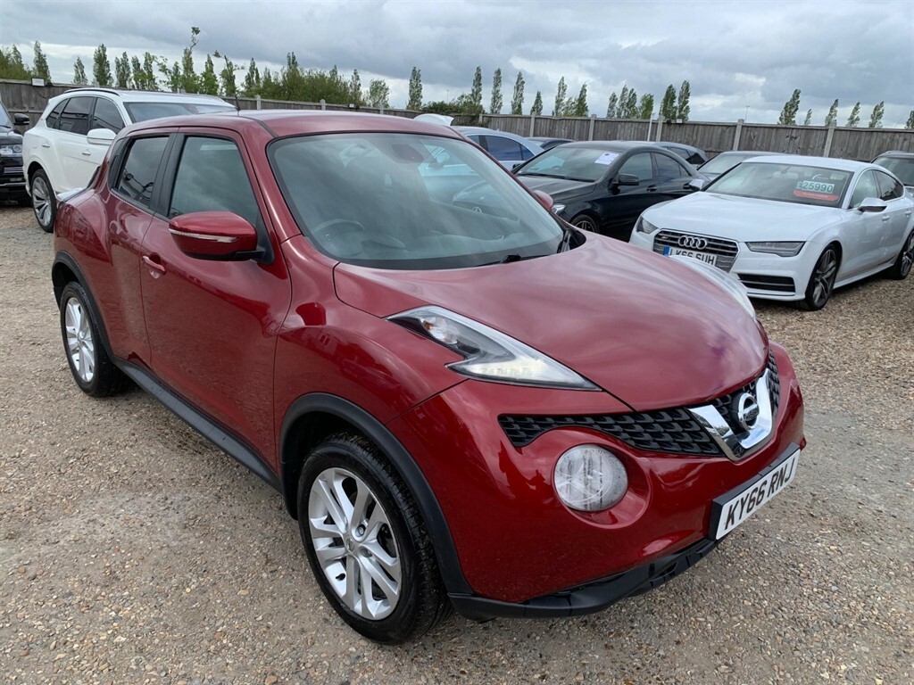 Compare Nissan Juke 1.2 Dig-t N-connecta Euro 6 Ss KY66RNJ Red