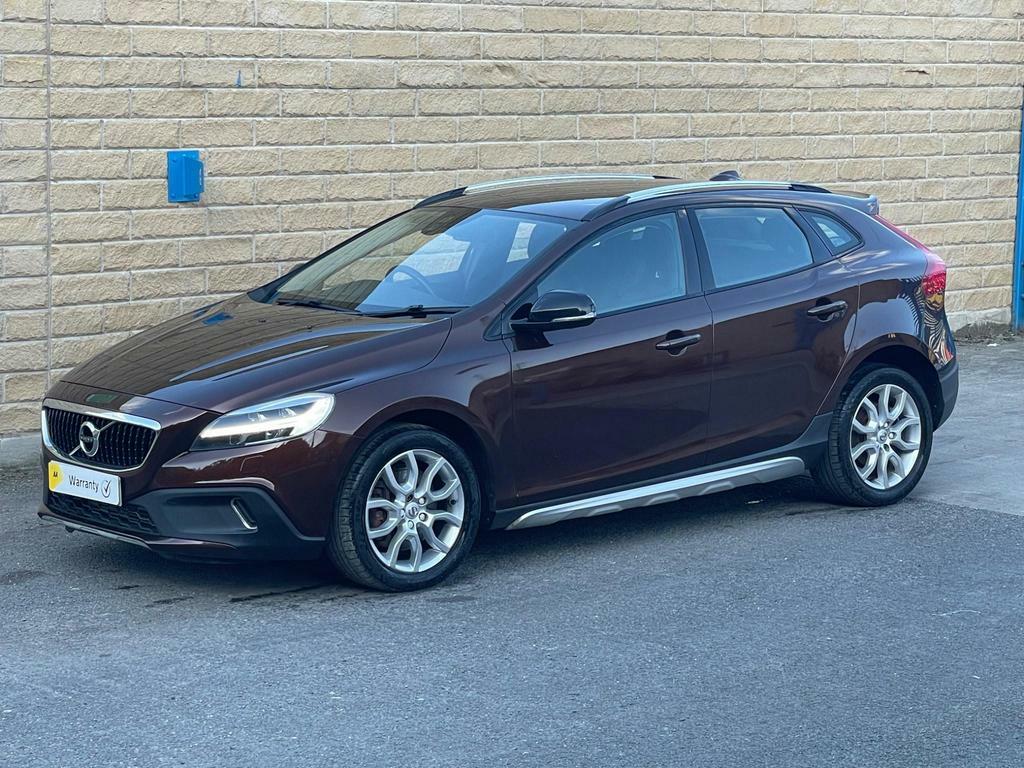 Volvo V40 Cross Country V40 Cross Country Professional T3 Brown #1