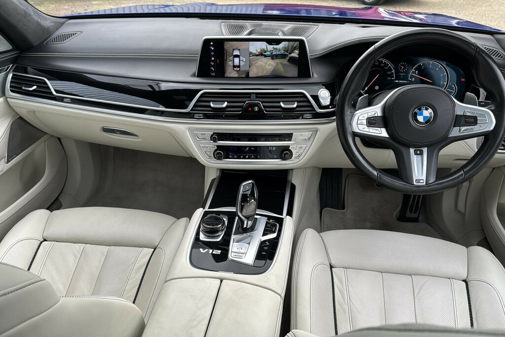 Compare BMW 7 Series 6.6 M760l V12 LB67VKV Blue