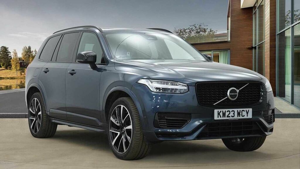 Compare Volvo XC90 Recharge Ultimate, T8 Awd Plug-in Hybrid, KW23WCY Blue