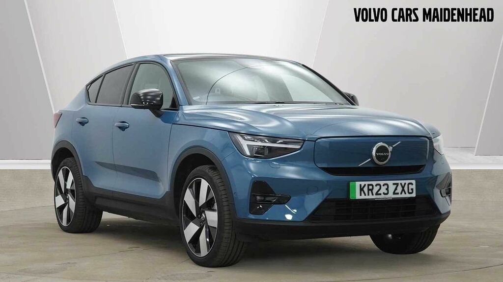Compare Volvo C40 Recharge Ultimate, Twin Motor, KR23ZXG Blue