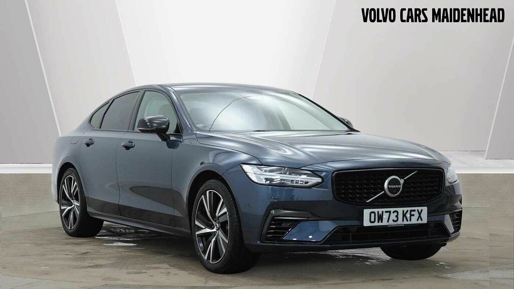 Compare Volvo S90 Recharge Plus, T8 Awd Plug-in Hybrid, OW73KFX Blue