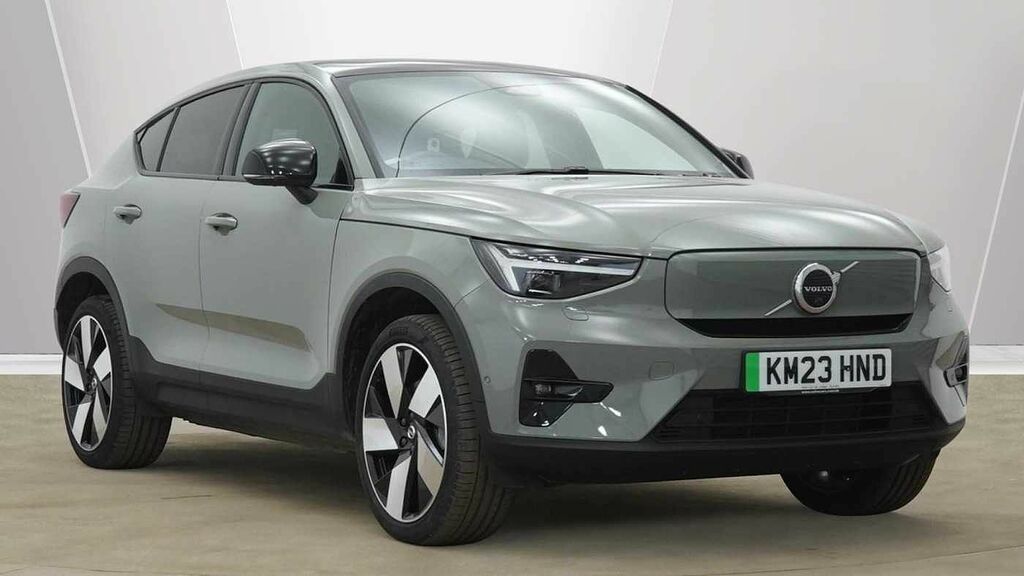 Compare Volvo C40 Recharge Ultimate Twin Motor KM23HND Green
