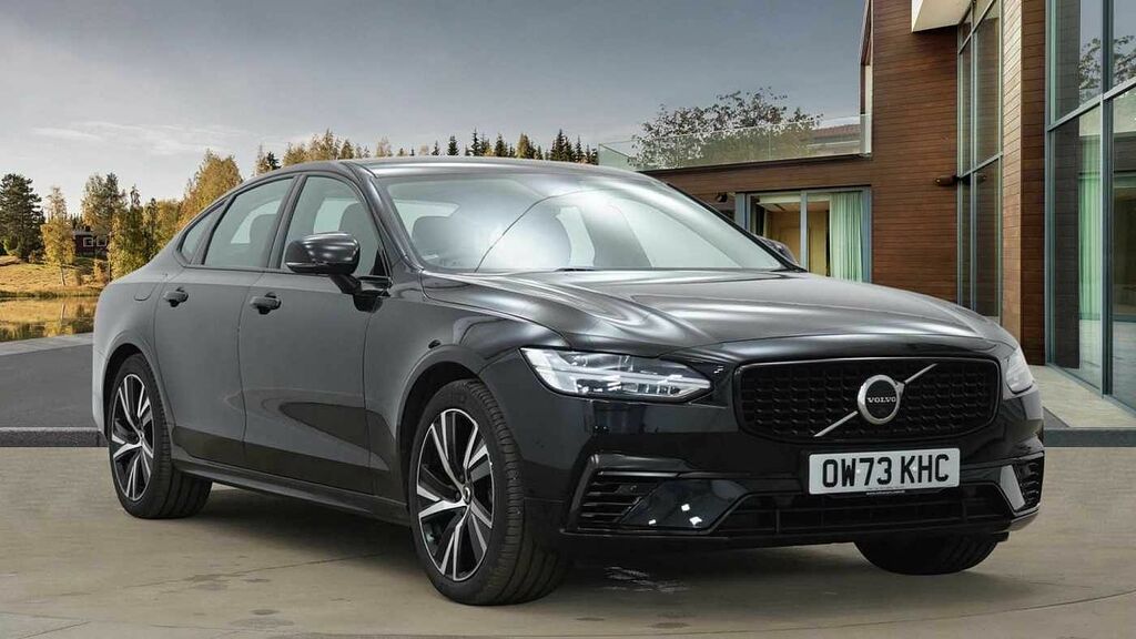 Compare Volvo S90 Recharge Plus, T8 Awd Plug-in Hybrid Leather Heat OW73KHC Black