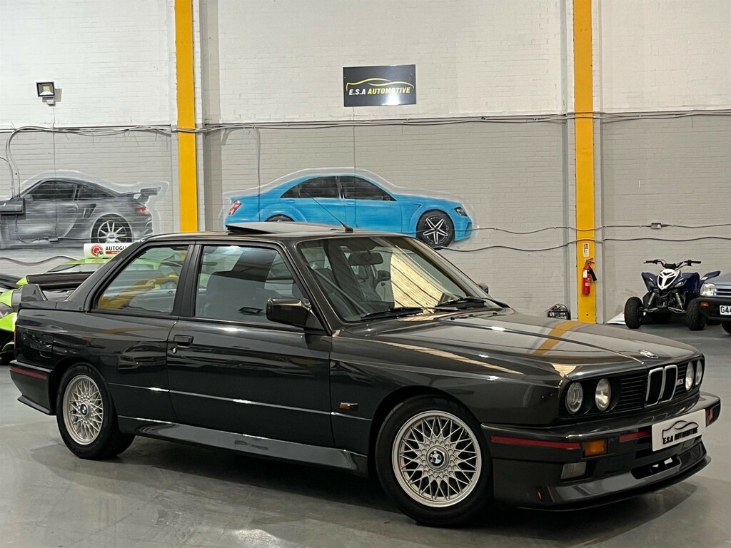 Compare BMW M3 2.3 Lhd E116WEX Black
