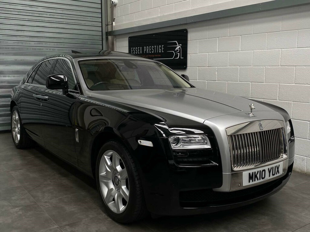 Compare Rolls-Royce Ghost V12 MK10YUX Black