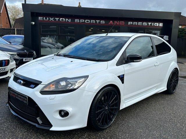 Compare Ford Focus Focus Rs NU60FYM White