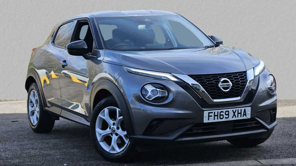 Compare Nissan Juke 1.0 Dig-t N-connecta Dct FH69XHA Grey