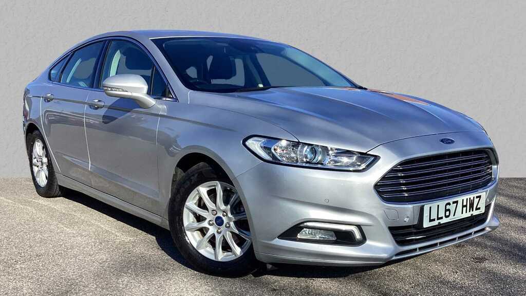 Compare Ford Mondeo Zetec Edition Econetic Tdci LL67HWZ Silver