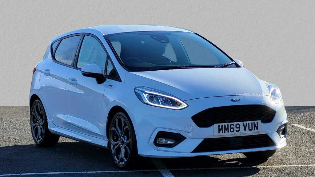 Compare Ford Fiesta 1.0 Ecoboost 95 St-line Edition MM69VUN White