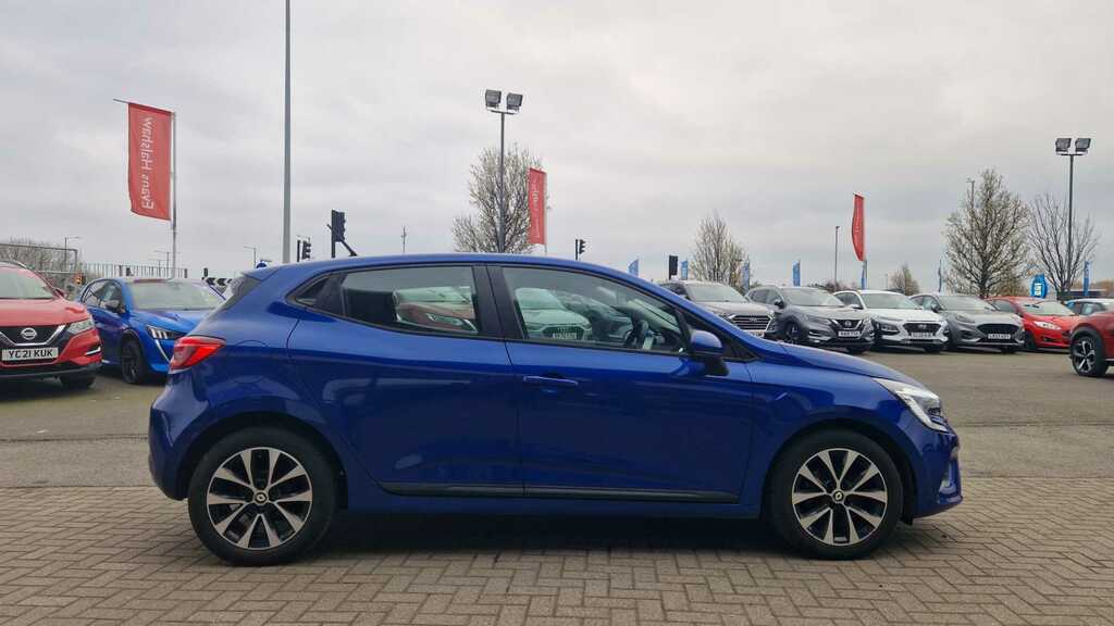 Compare Renault Clio Clio Iconic Tce ND71YYK Blue