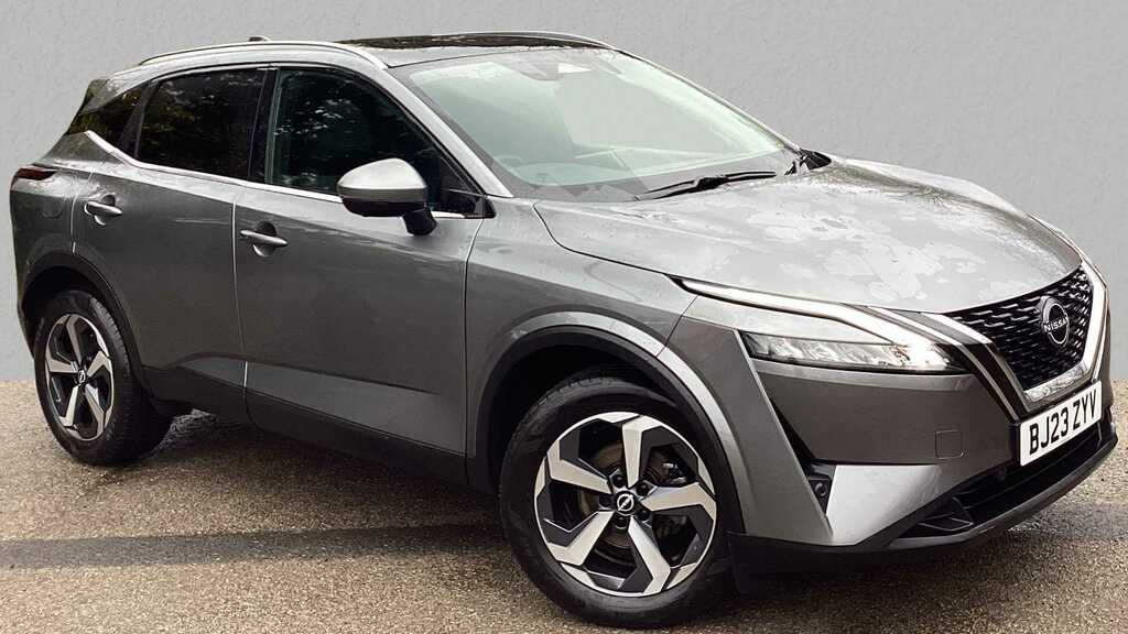 Compare Nissan Qashqai 1.3 Dig-t Mh N-connecta BJ23ZYV Grey