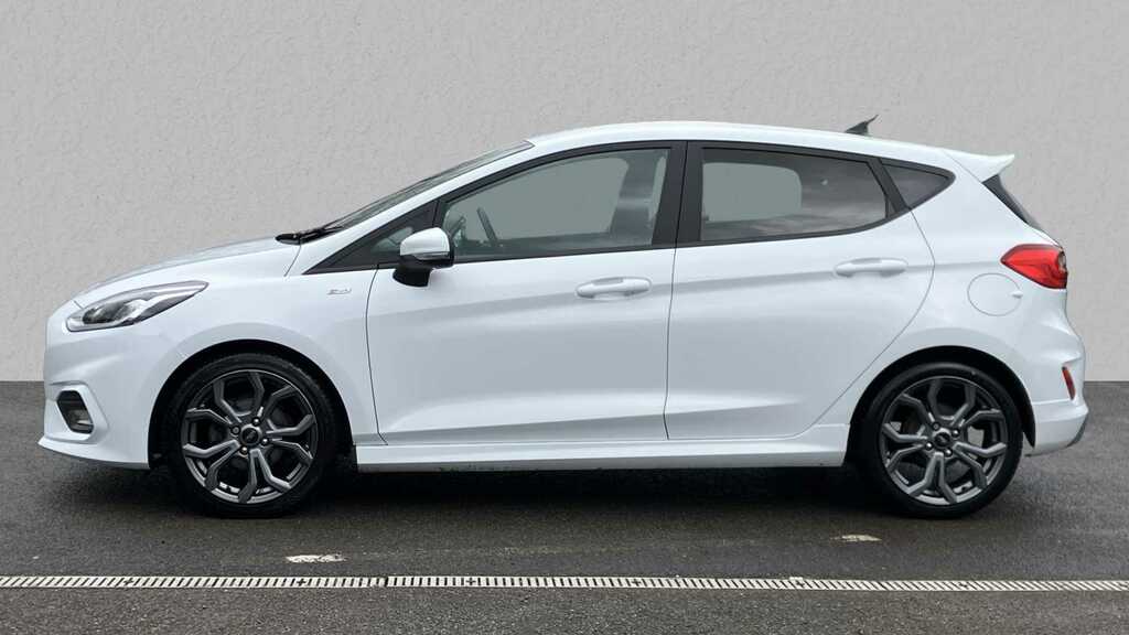 Compare Ford Fiesta 1.0 Ecoboost 95 St-line Edition WV70LTF White