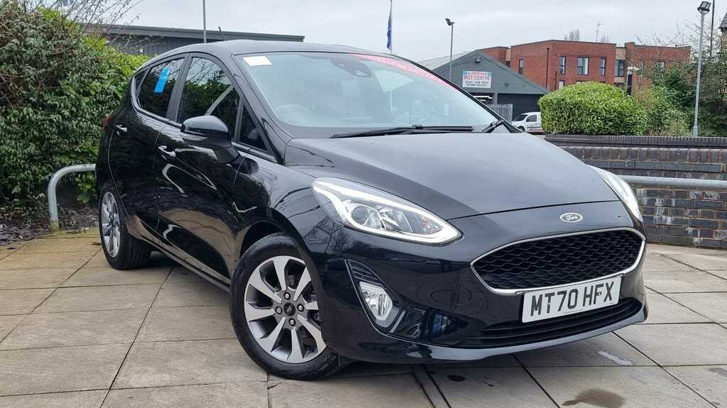 Compare Ford Fiesta 1.0 Ecoboost 95 Trend MT70HFX Black