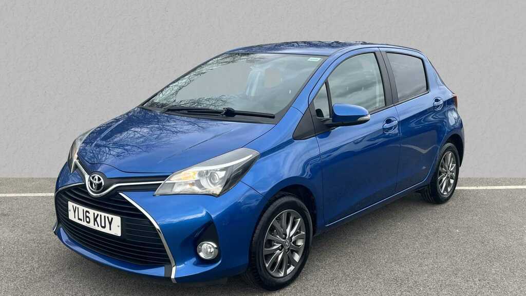 Compare Toyota Yaris 1.33 Vvt-i Icon YL16KUY Blue