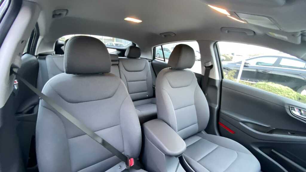 Compare Hyundai Ioniq 1.6 Gdi Hybrid Premium Dct KT69ONK Black