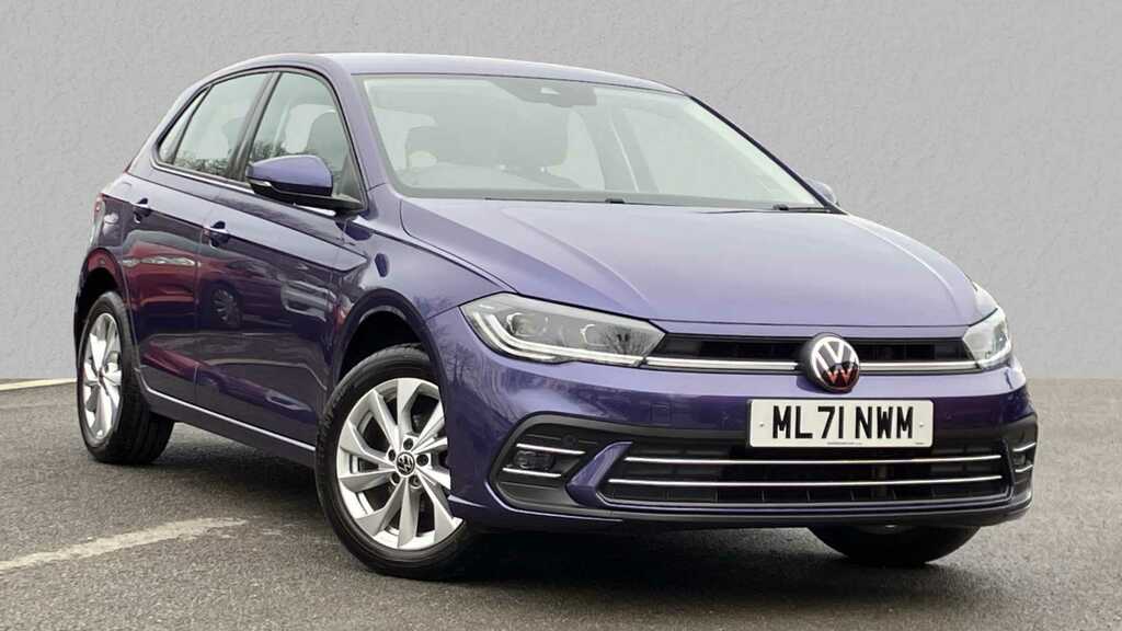 Compare Volkswagen Polo Polo Style Tsi ML71NWM Purple