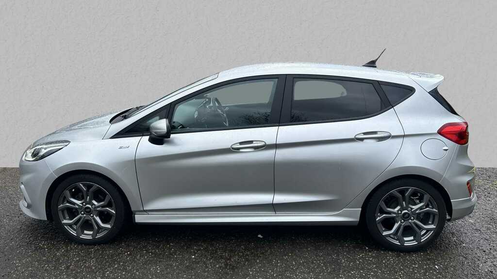 Compare Ford Fiesta 1.0 Ecoboost Hybrid Mhev 125 St-line Edition SD21YBB Silver