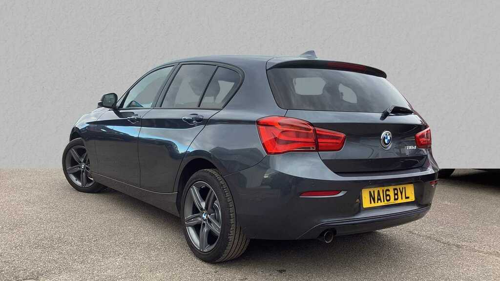 Compare BMW 1 Series 118D Sport NA16BYL Grey