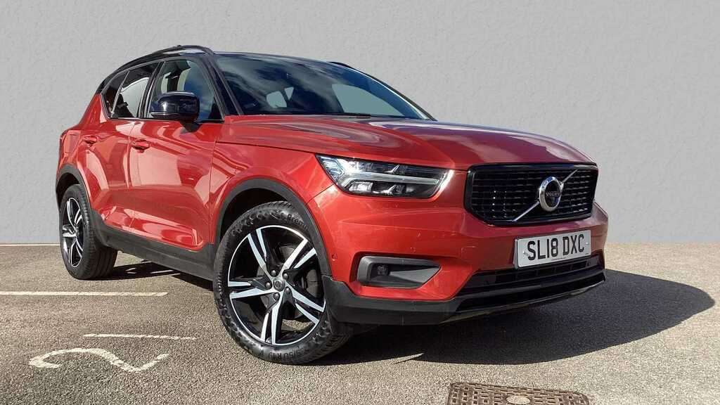 Volvo XC40 2.0 T5 First Edition Awd Geartronic Red #1